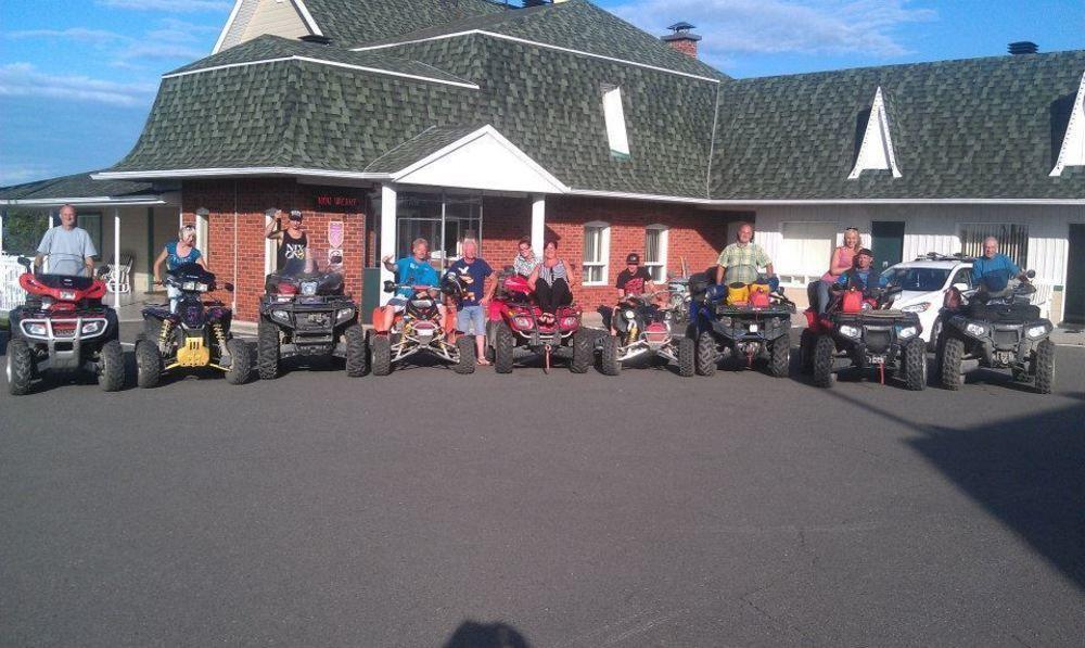 Motel Royal Cabano Zewnętrze zdjęcie